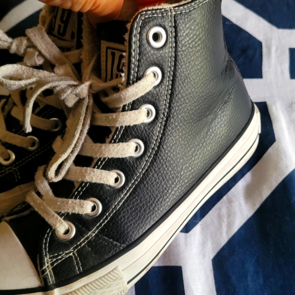 Yellow Box Black and White Low-Top Sneakers